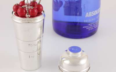 Cherry Picks Shaker Measure