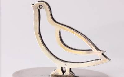 Grouse Menu Holder