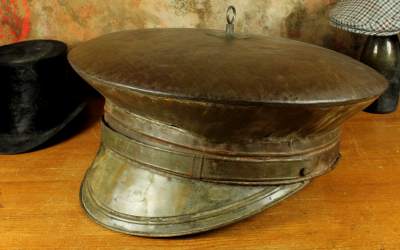 Large Cap Shop Trade Sign