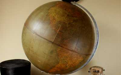 Large Vintage Philips Globe