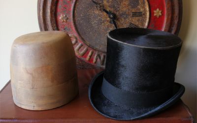 Rubans Top Hat Block