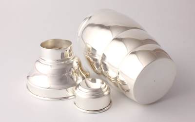 Three Piece Deco Shaker