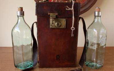 Walkers Whisky Leather Bottle Case