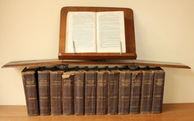 Watts Book Rest